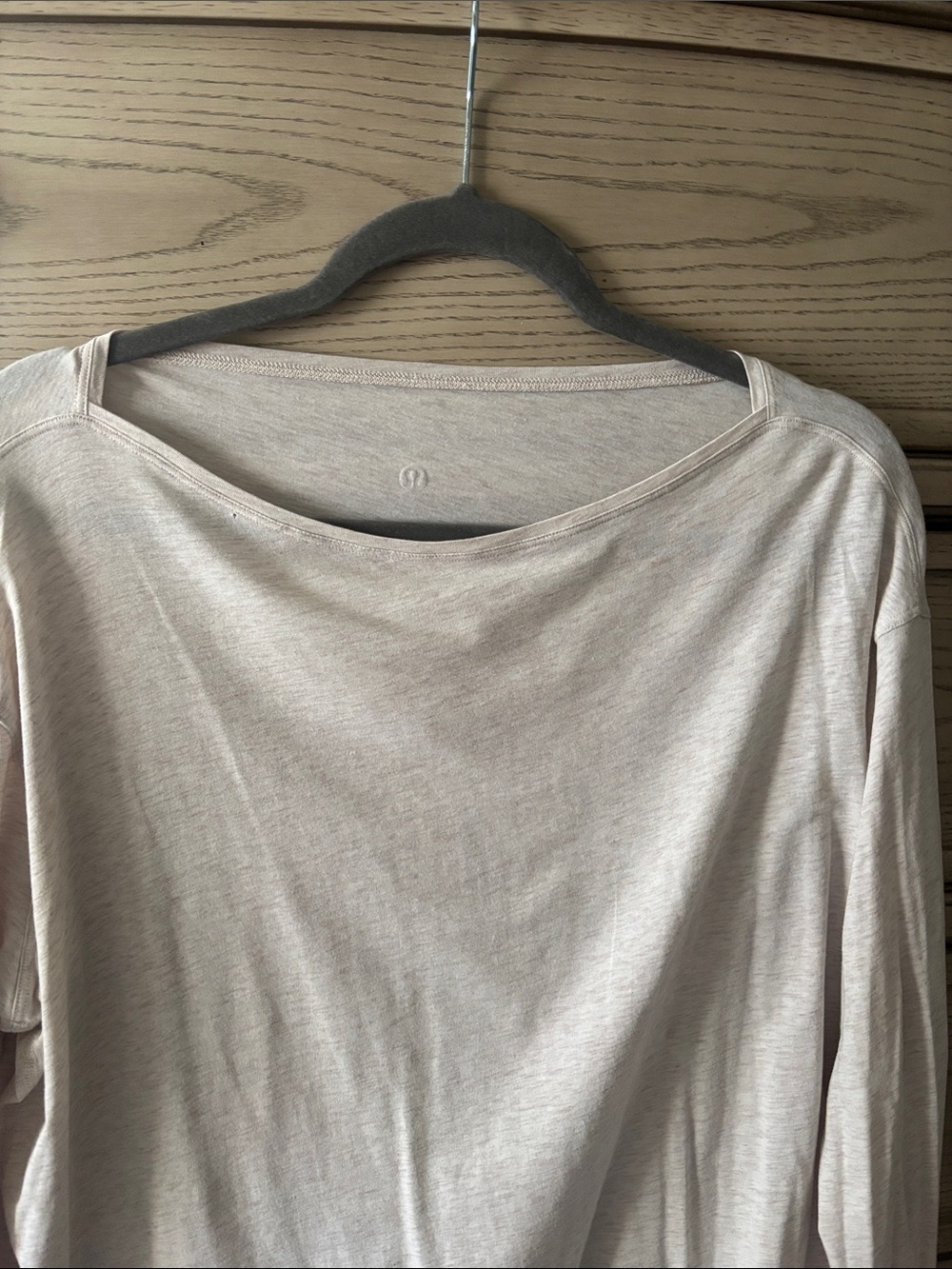 lululemon athletica Long Sleeve back in action boatneck - Light Taupe 10
